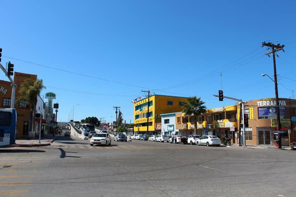 Hostel California Tijuana Exterior photo